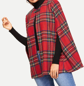 The Evelyn Retro Holiday Plaid Cape